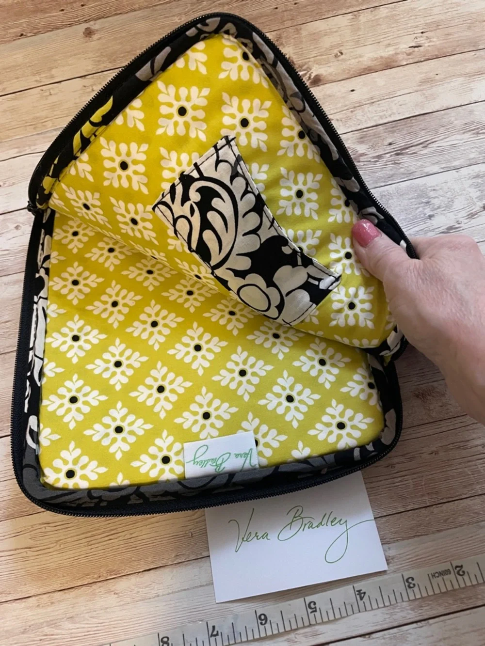 Vera Bradley Black, Yellow & Gray Quilted Zip E Reader Pouch